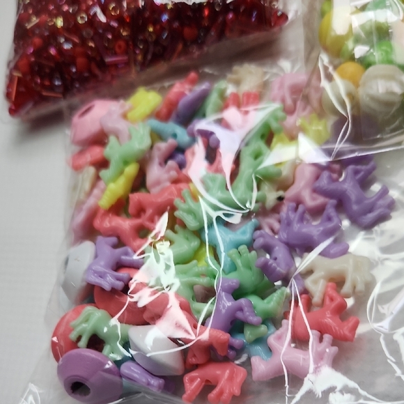 Colorful Bead Set for Crafting - Picture 6 of 13